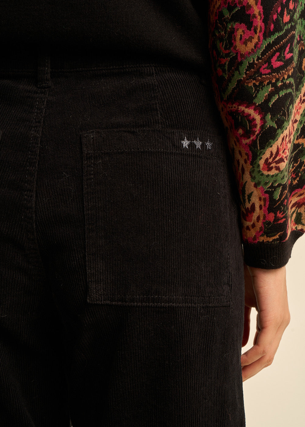 Straight-cut velvet pants - Sud Express - 4 - Sud Express