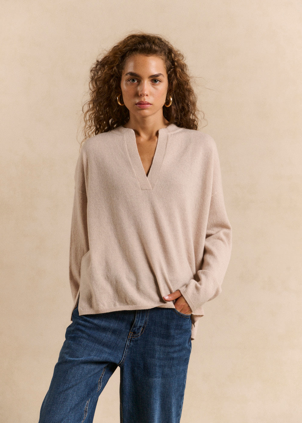 Loose-fitting cashmere jumper with a Tunisian collar - Sud Express - 1 - Sud Express