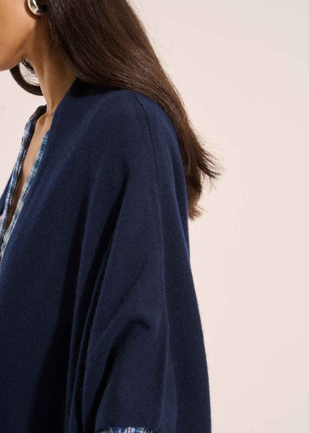 Loose-fitting cashmere cardigan - Sud Express - 2 - Sud Express