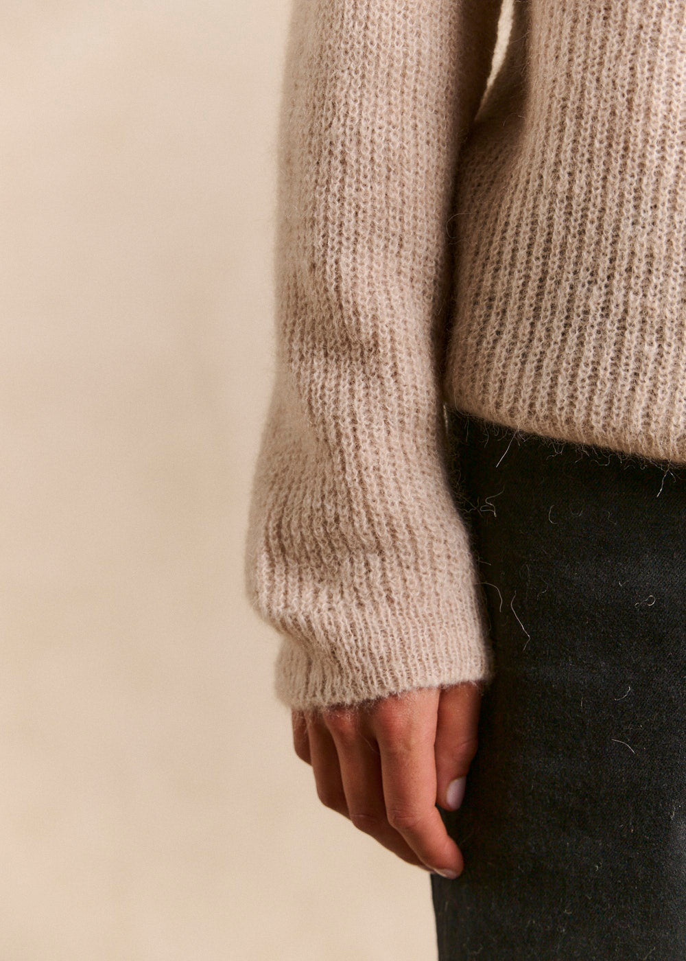Round-neck alpaca sweater - Sud Express - 4 - Sud Express