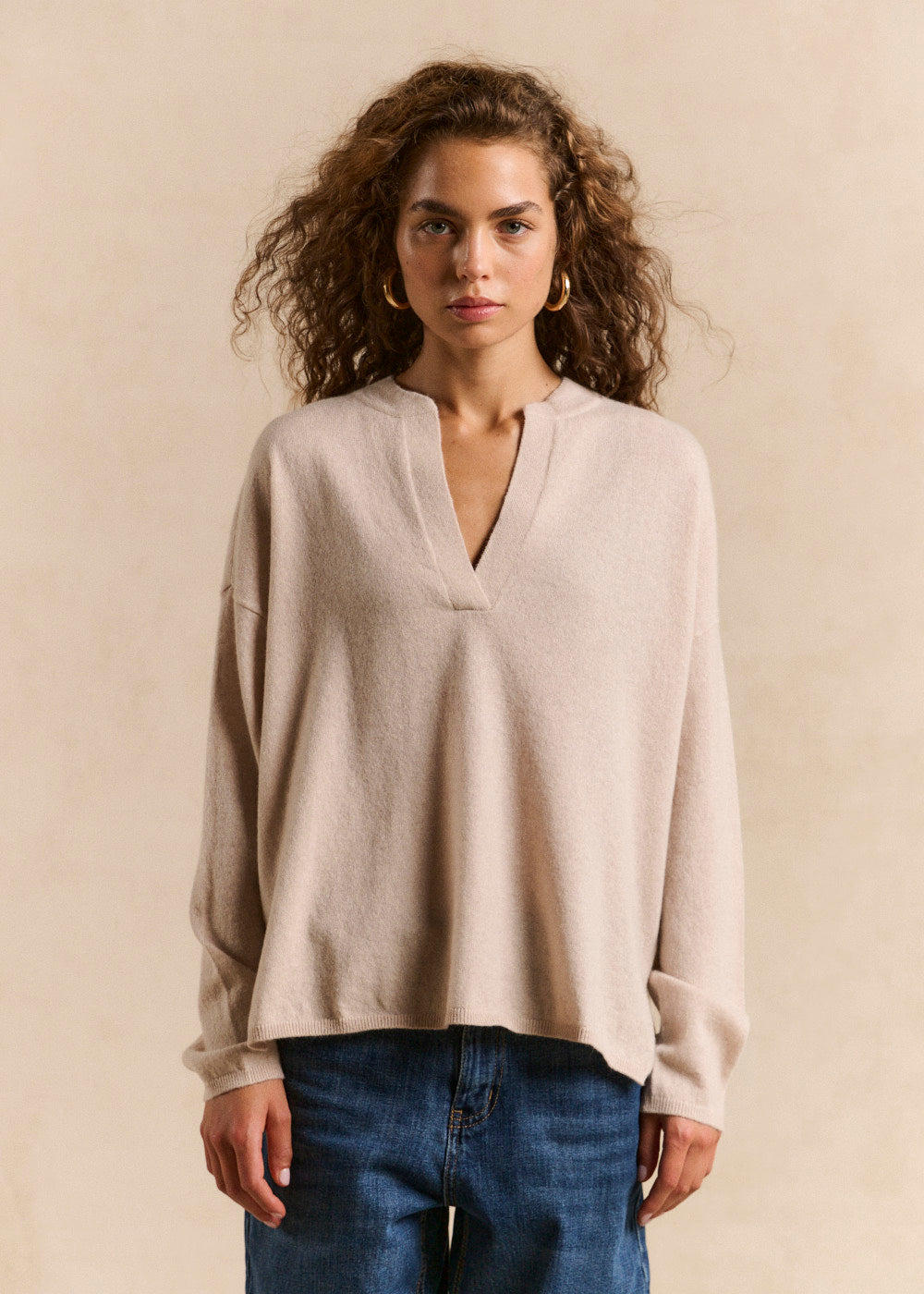 Loose-fitting cashmere jumper with a Tunisian collar - Sud Express - 5 - Sud Express