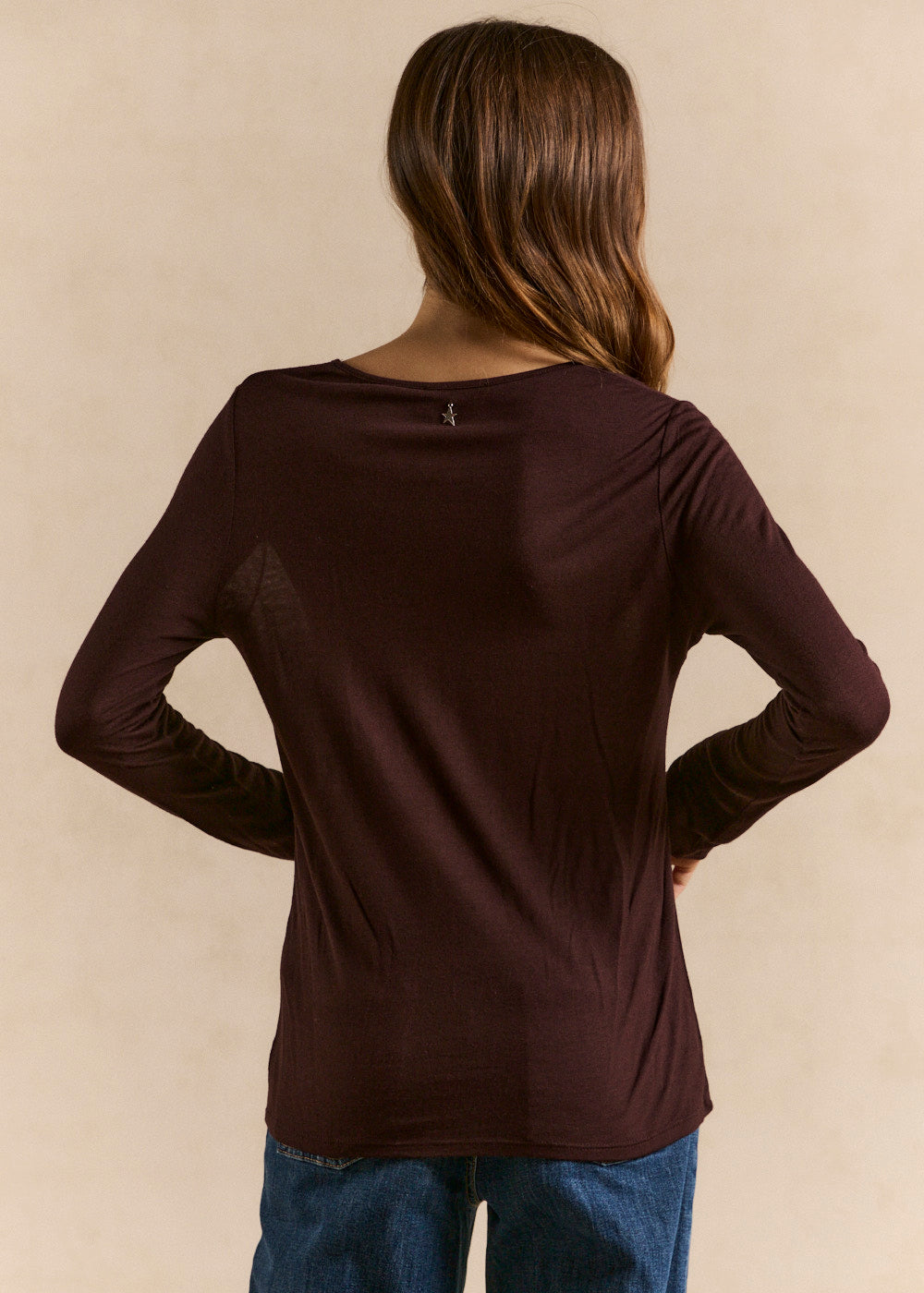 Second-skin fitted cut t-shirt - Sud Express - 2 - Sud Express