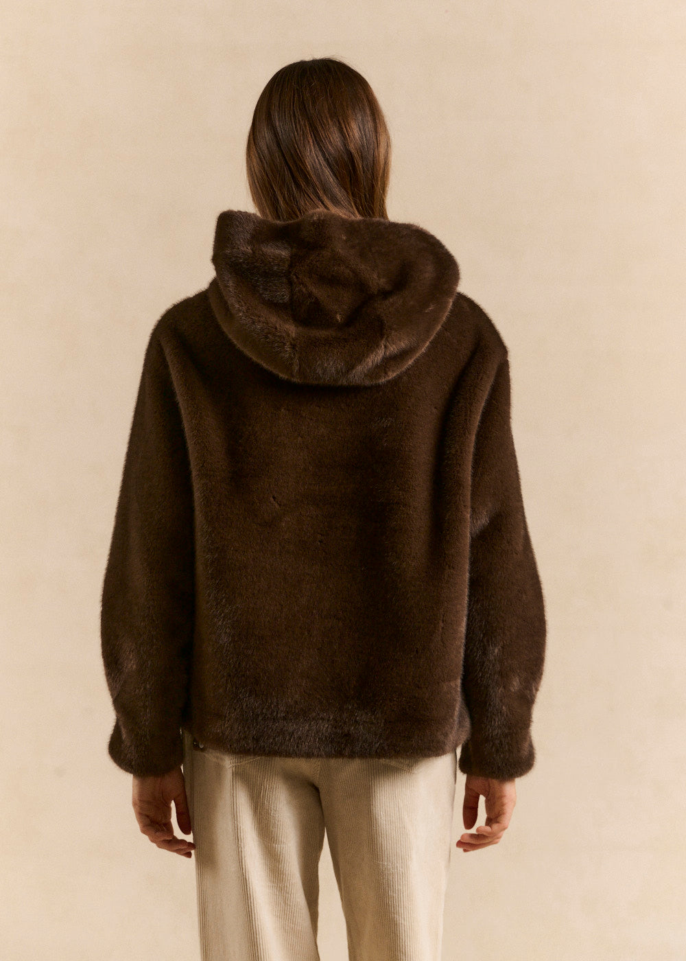 MICHALYNA Mid-length faux fur coat with hood - 3 - Sud Express - Sud Express