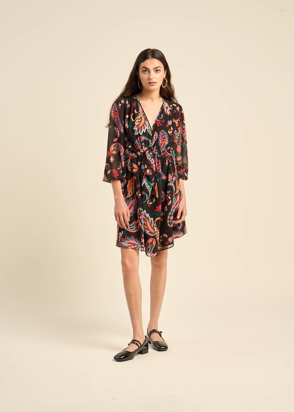 Printed V-neck short dress - Sud Express - 1 - Sud Express