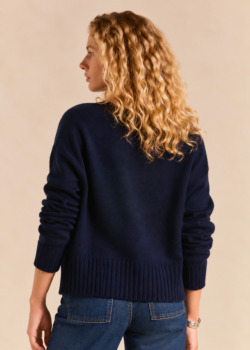 GRAMMAX Loose-fitting cashmere V-neck cardigan - 3 - Sud Express - Sud Express