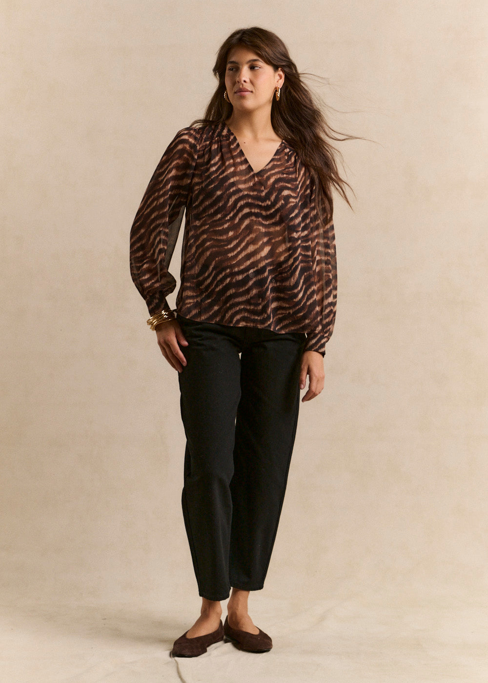Top with a loose fit and animal print - Sud Express - 4 - Sud Express