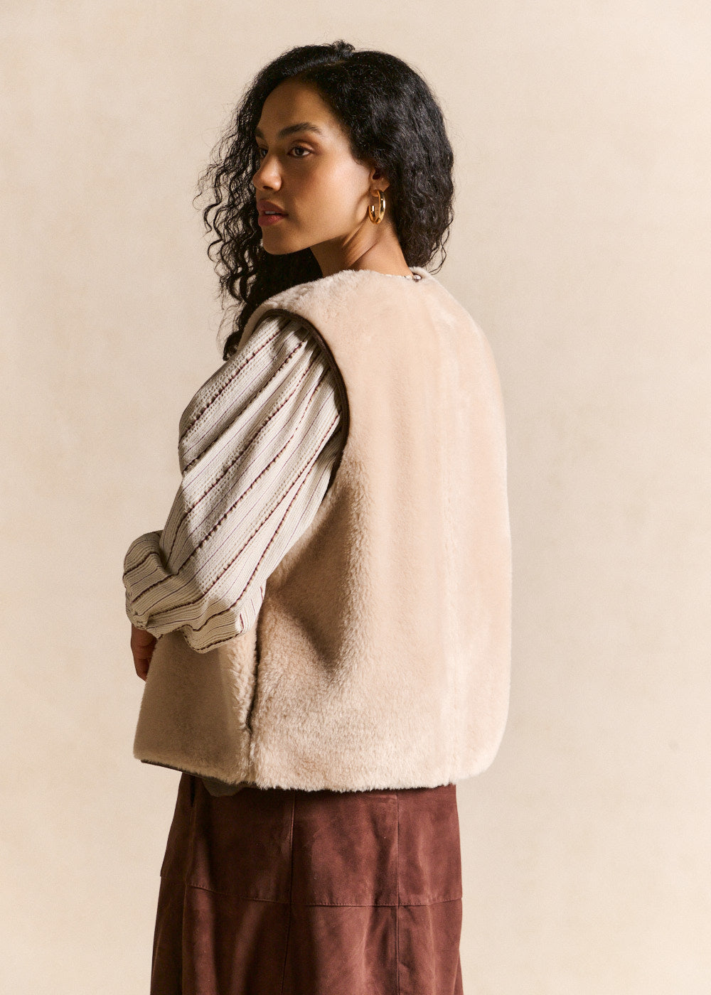 Reversible faux-fur waistcoat - Sud Express - 3 - Sud Express