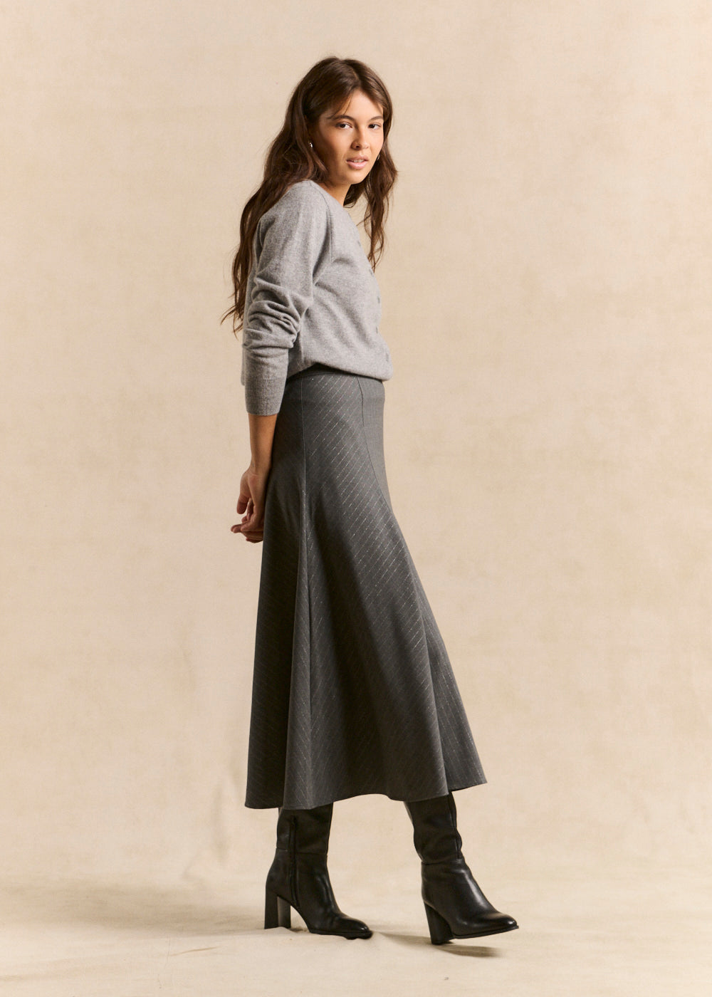 Long flared skirt in grey lurex - Sud Express - 5 - Sud Express