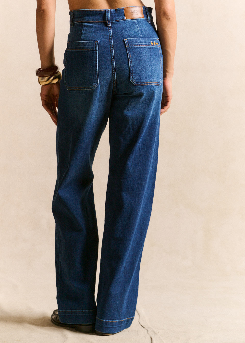 Wide-leg jeans with cuffs and high waist - Sud Express - 3 - Sud Express