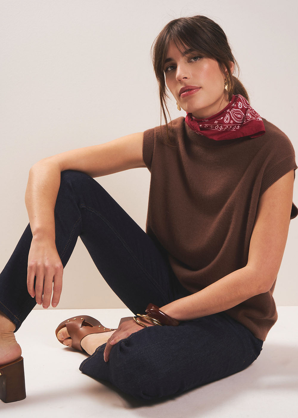 Sleeveless cashmere jumper - Sud Express - 5 - Sud Express