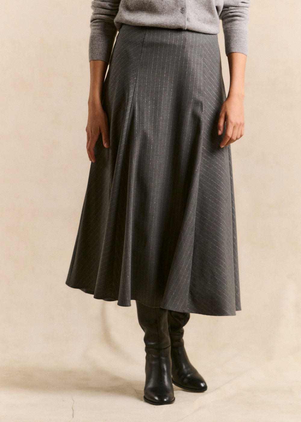 Long flared skirt in grey lurex - Sud Express - 2 - Sud Express