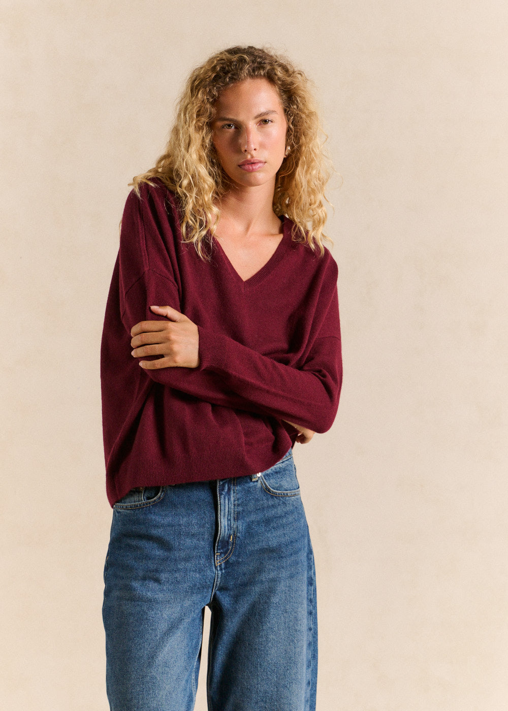 Cashmere V-neck sweater flared fit - Sud Express - 1 - Sud Express