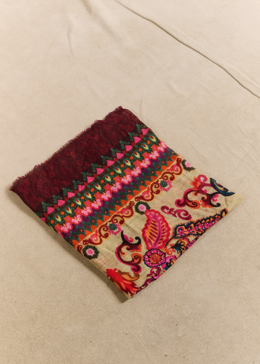 Bohemian floral print scarf - Sud Express - 1 - Sud Express