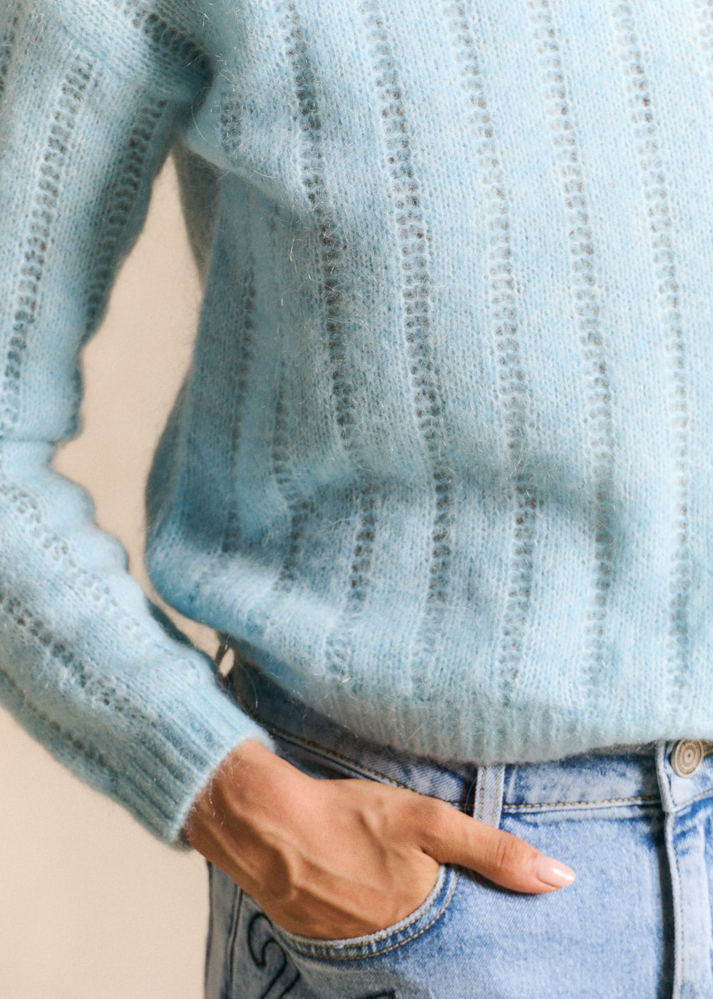 Openwork-knit round-neck jumper - Sud Express - 4 - Sud Express