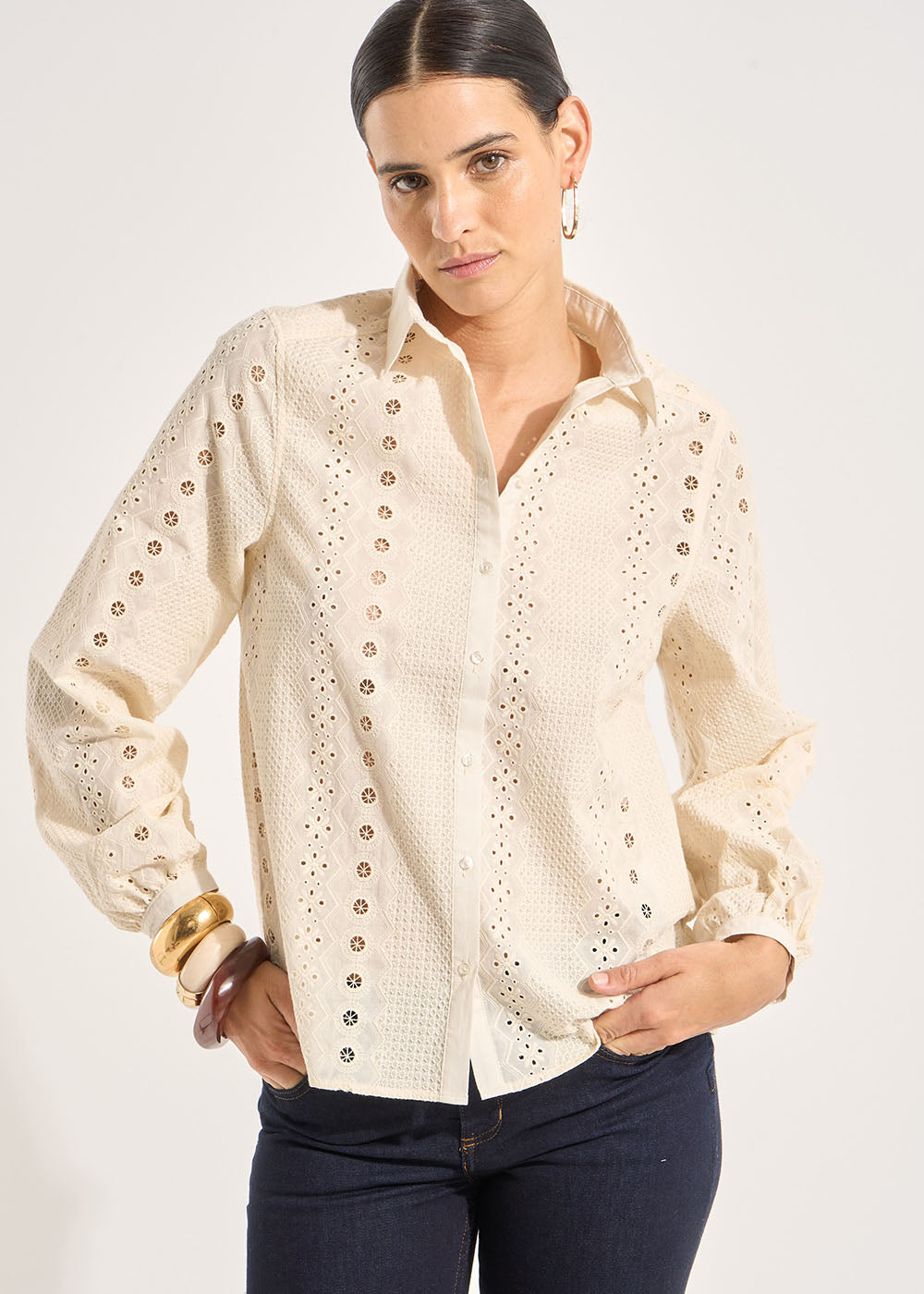 Cotton shirt with english embroidery - Sud Express - 5 - Sud Express