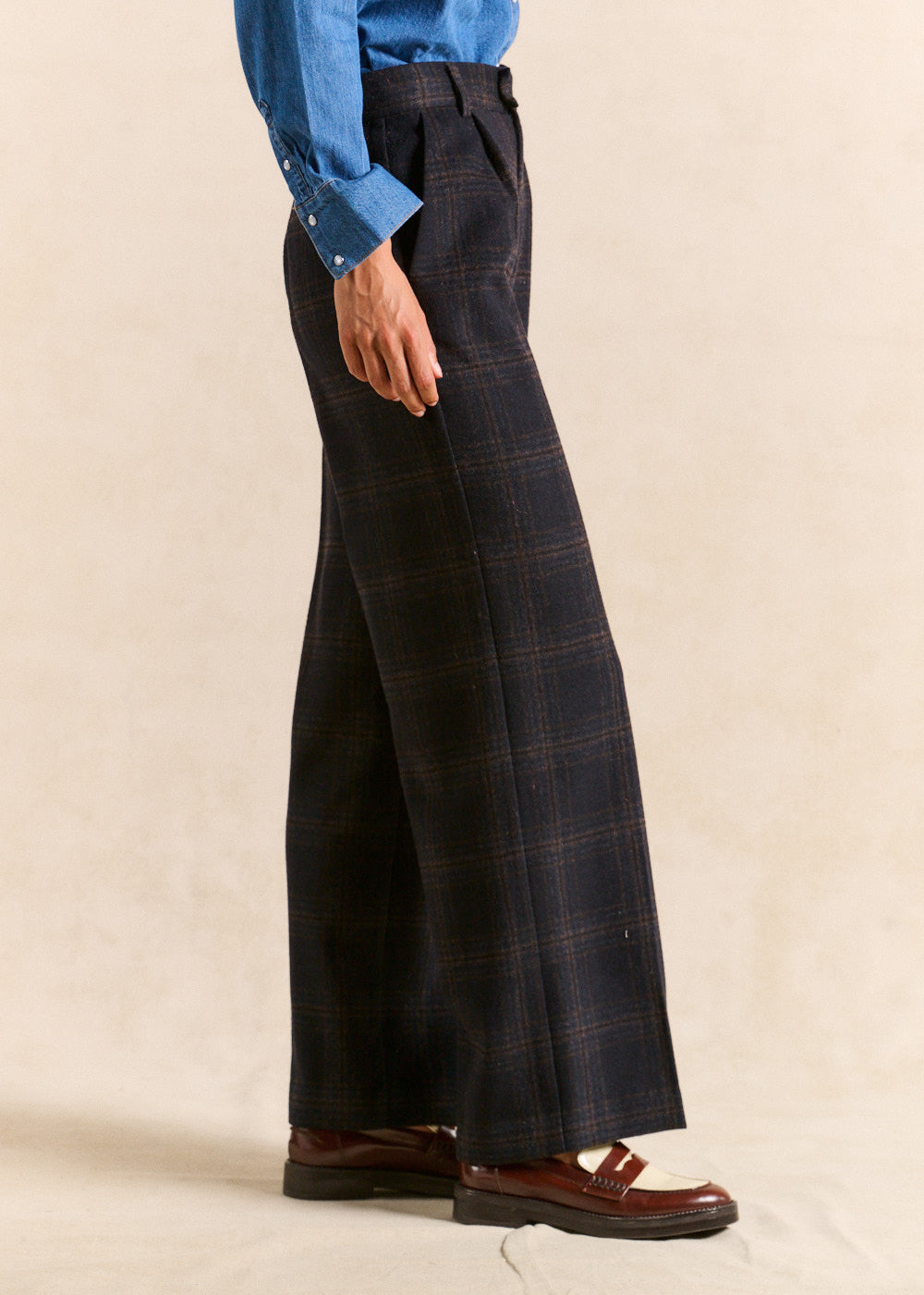 High-waisted, wide-leg checked trousers - Sud Express - 5 - Sud Express