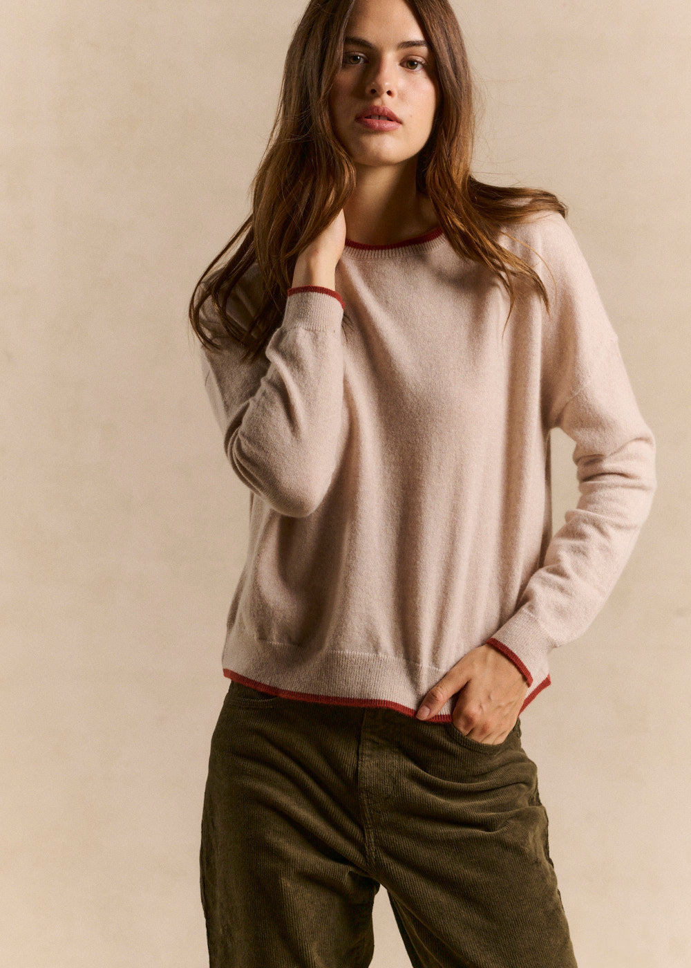 Boat neck cashmere sweater, boxy fit - Sud Express - 5 - Sud Express