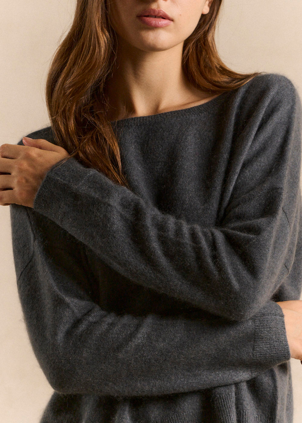 Boat neck sweater in brushed wool and cashmere - Sud Express - 3 - Sud Express