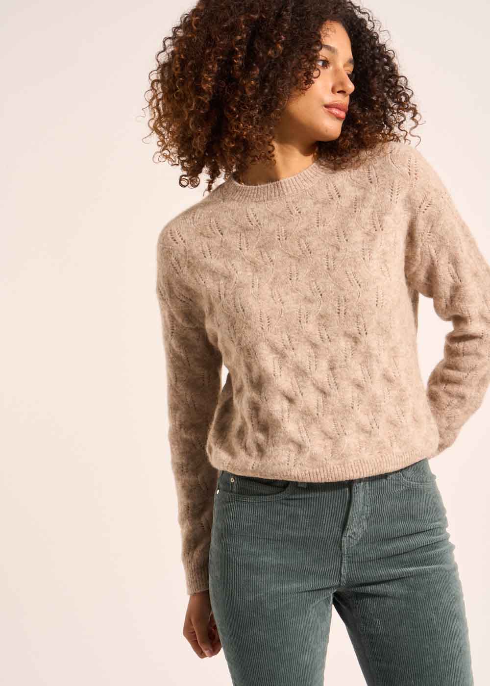 Round neck jumper with a pattern of dots - Sud Express - 5 - Sud Express