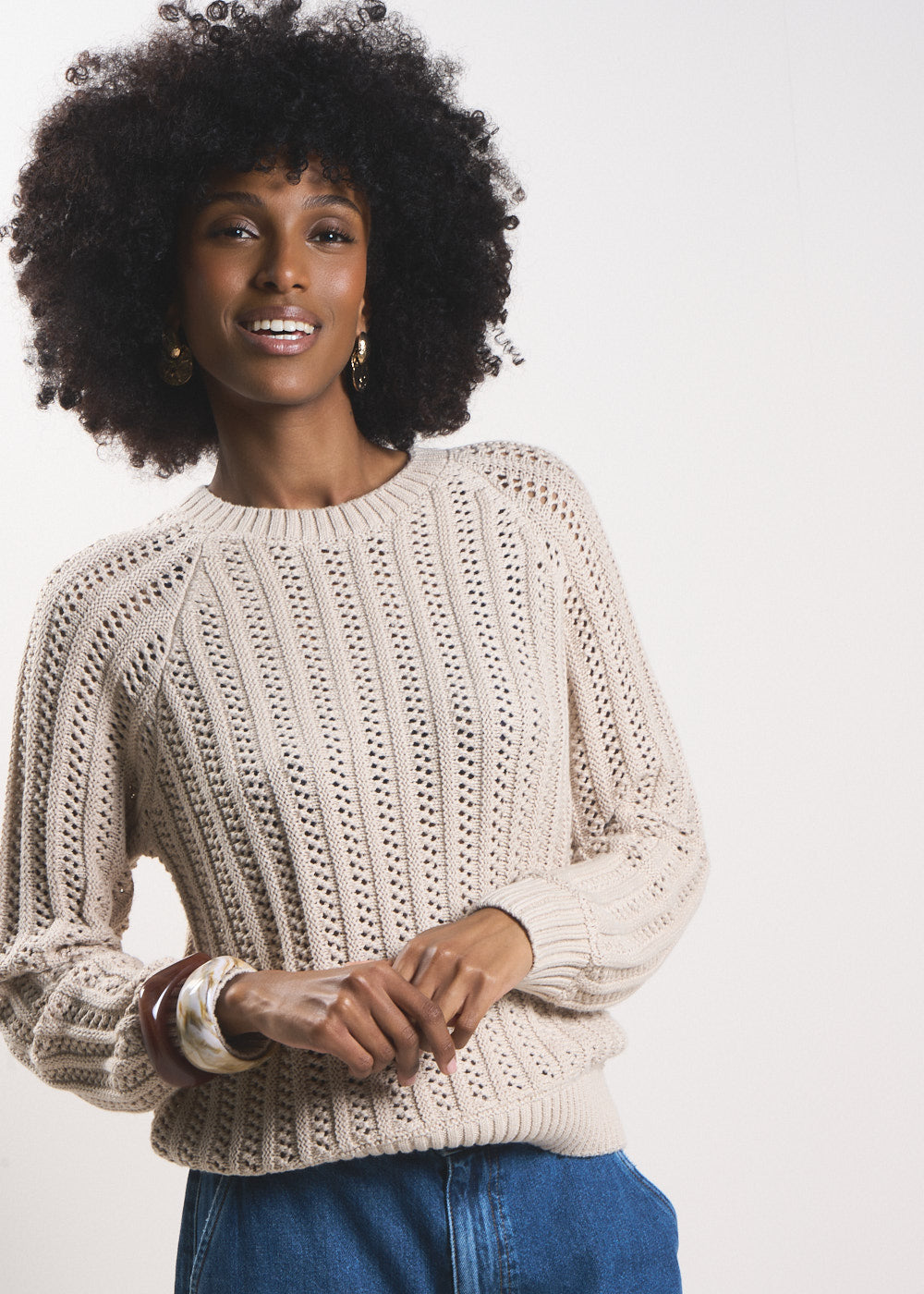 Openwork knit jumper with a round neck - Sud Express - 4 - Sud Express