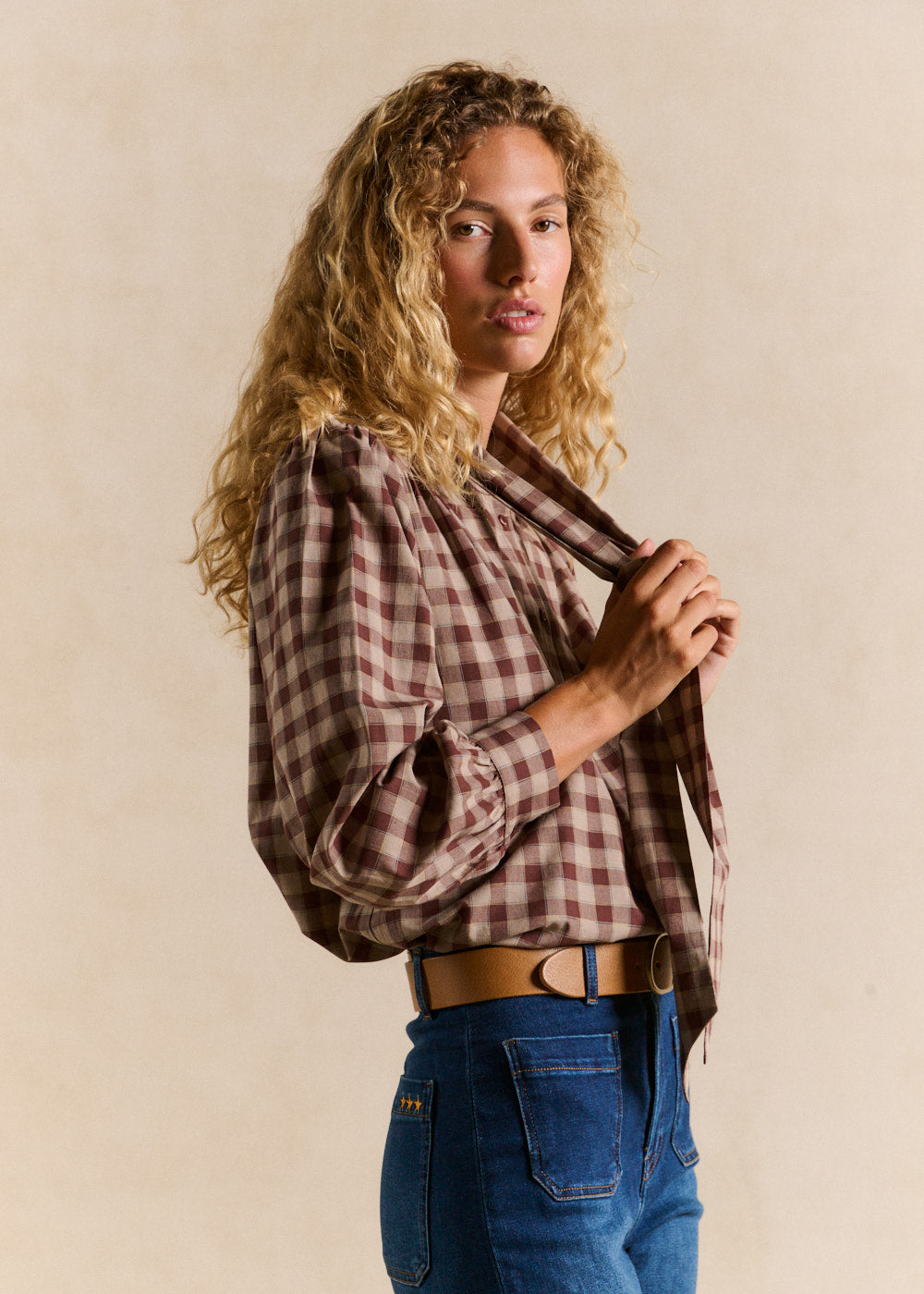 Checked blouse with a bow - Sud Express - 5 - Sud Express