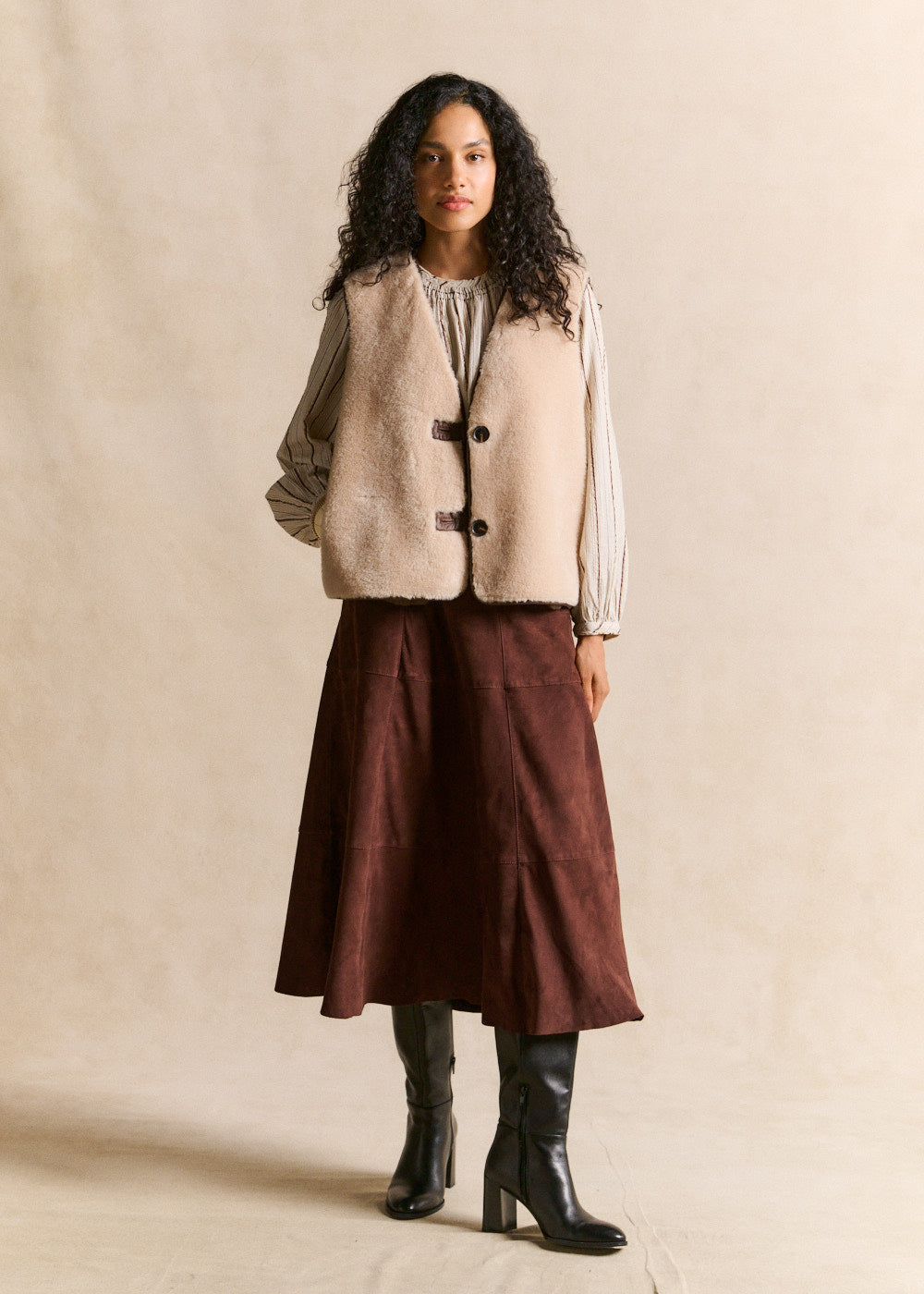 Reversible faux-fur waistcoat - Sud Express - 5 - Sud Express