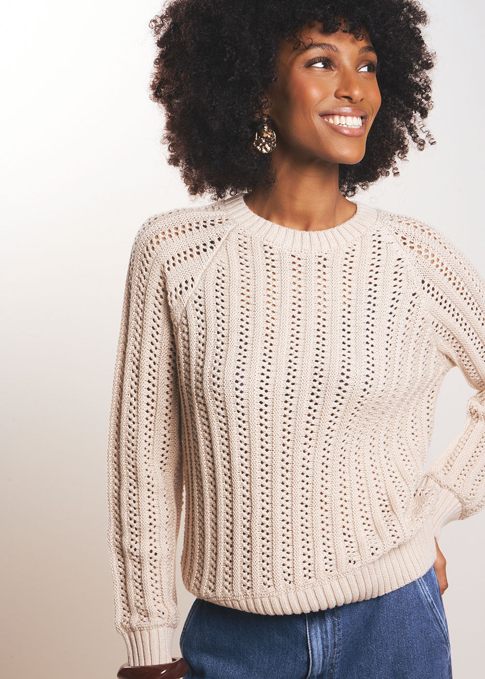 Openwork knit jumper with a round neck - Sud Express - 5 - Sud Express