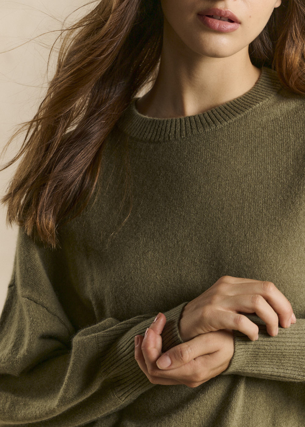 Cropped cashmere sweater  - Sud Express - 2 - Sud Express