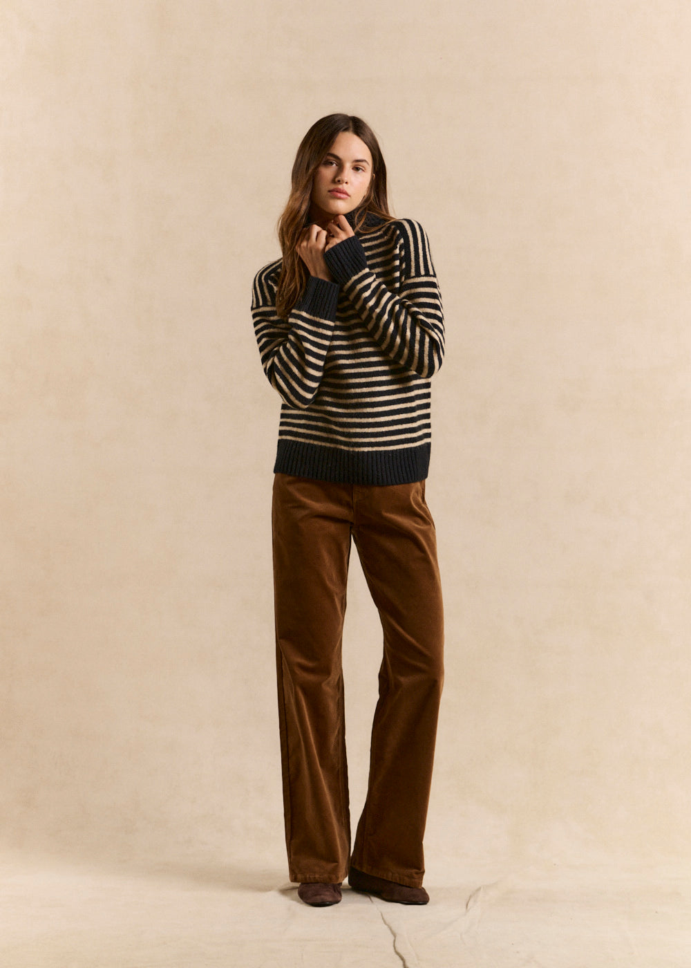 High-waisted straight corduroy pants - Sud Express - 1 - Sud Express