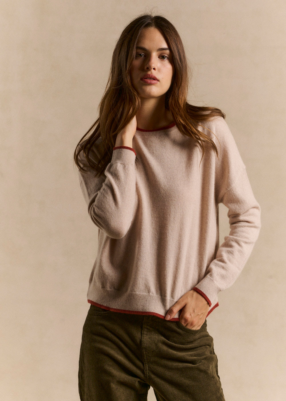 Boat neck cashmere sweater, boxy fit - Sud Express - 5 - Sud Express