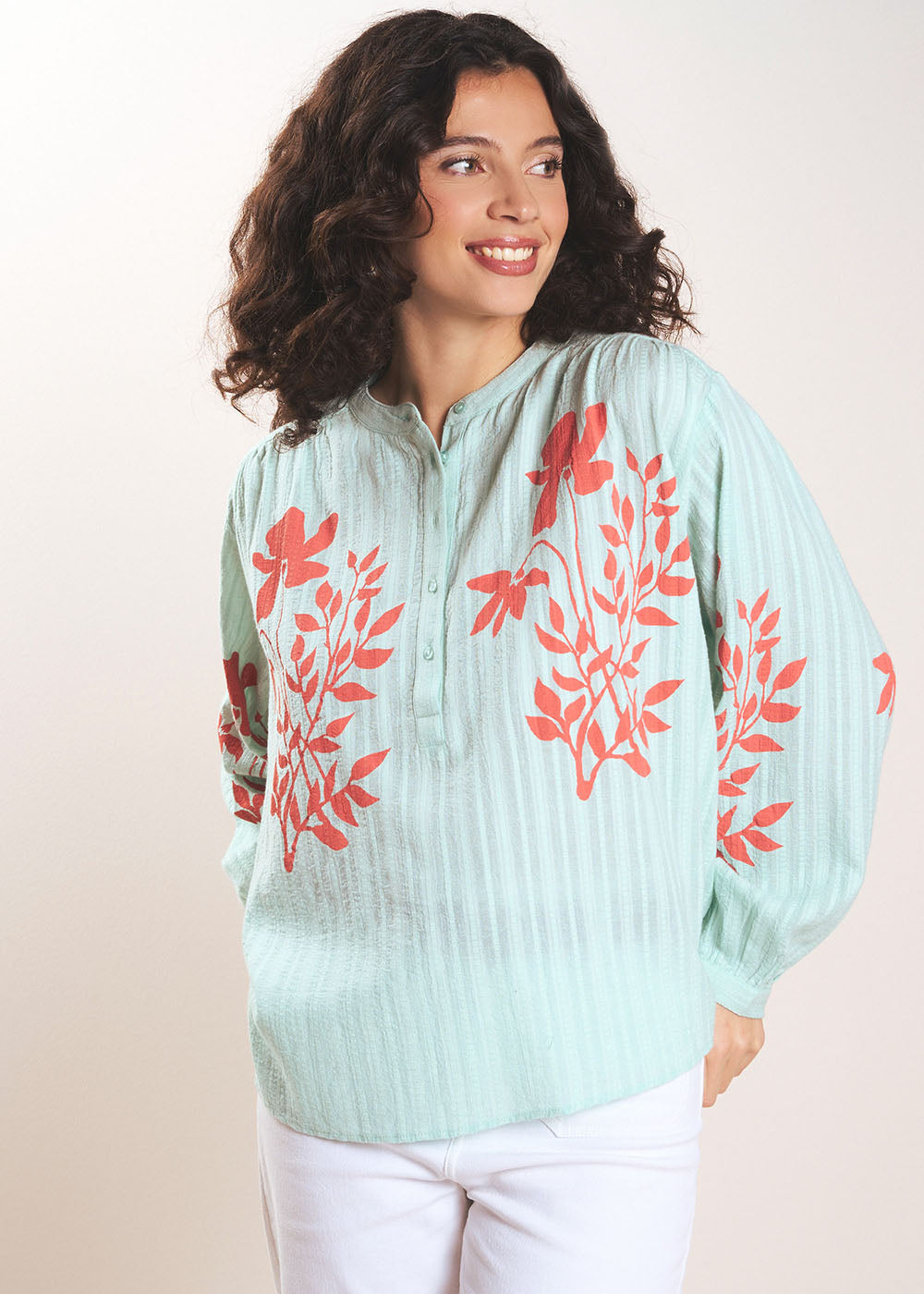 Embroidered cotton floral print blouse - Sud Express - 5 - Sud Express