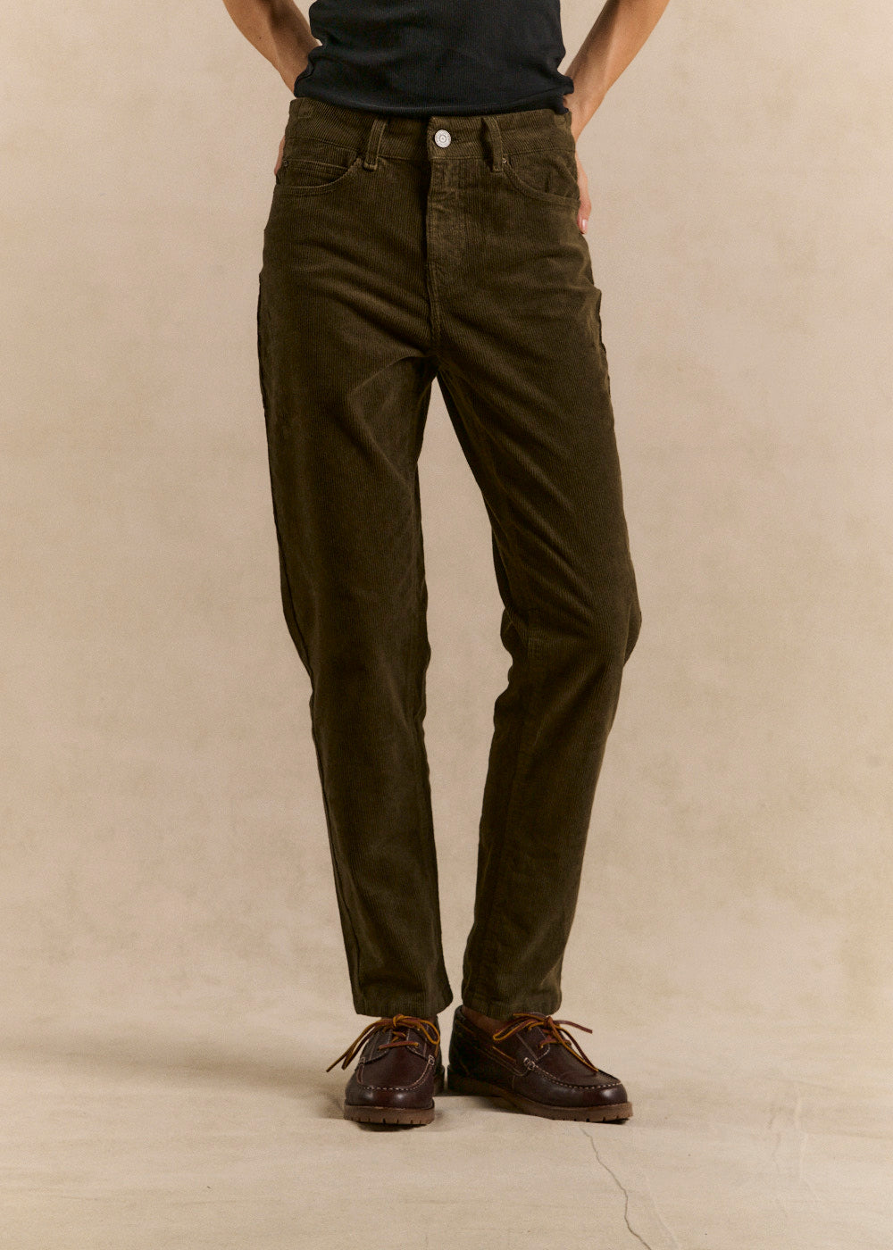 Slim-fit corduroy pants - Sud Express - 2 - Sud Express