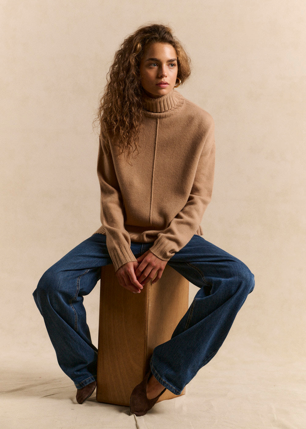 Loose turtleneck wool sweater - Sud Express - 5 - Sud Express