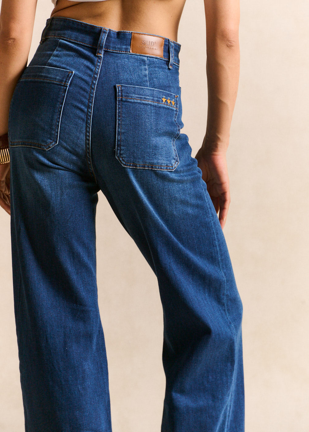 Wide-leg jeans with cuffs and high waist - Sud Express - 4 - Sud Express