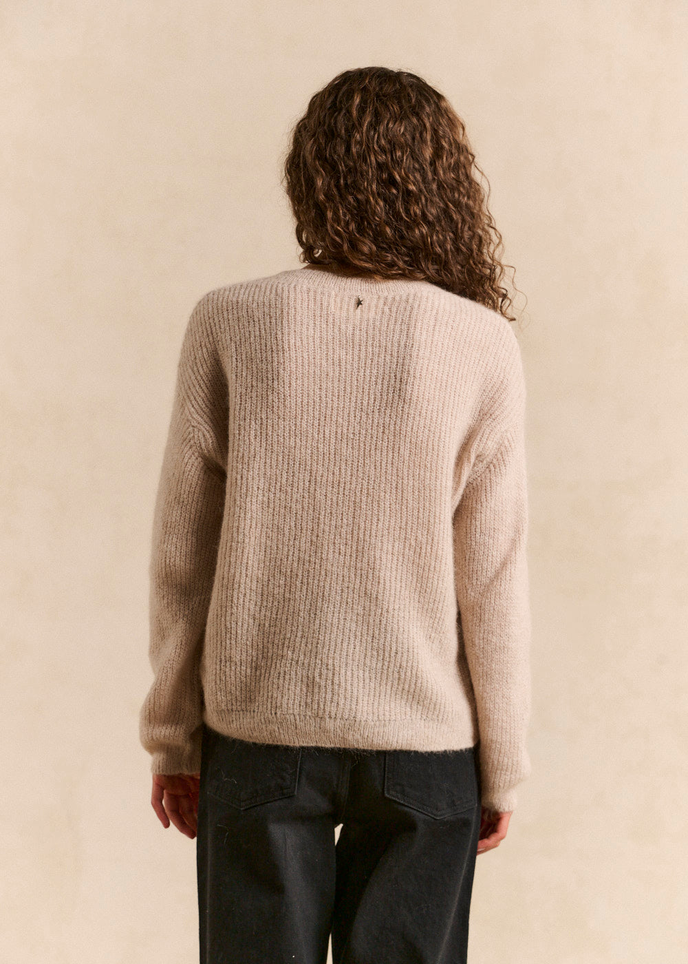 Round-neck alpaca sweater - Sud Express - 3 - Sud Express