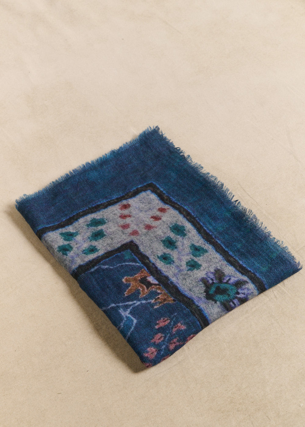 ECLAIRY Scarf with flowering tree print - 1 - Sud Express - Sud Express