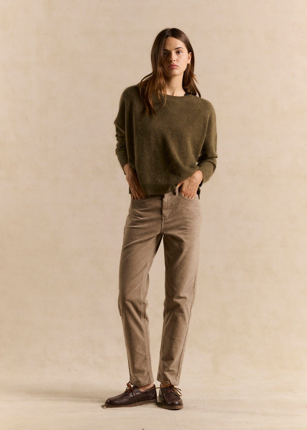 Slim-fit corduroy pants - Sud Express - 1 - Sud Express