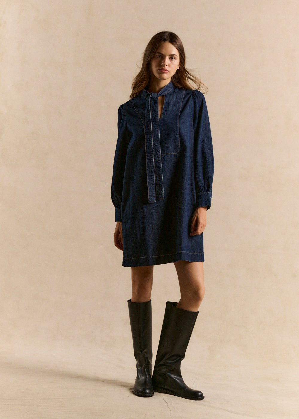 Short denim dress with a bow - Sud Express - 5 - Sud Express