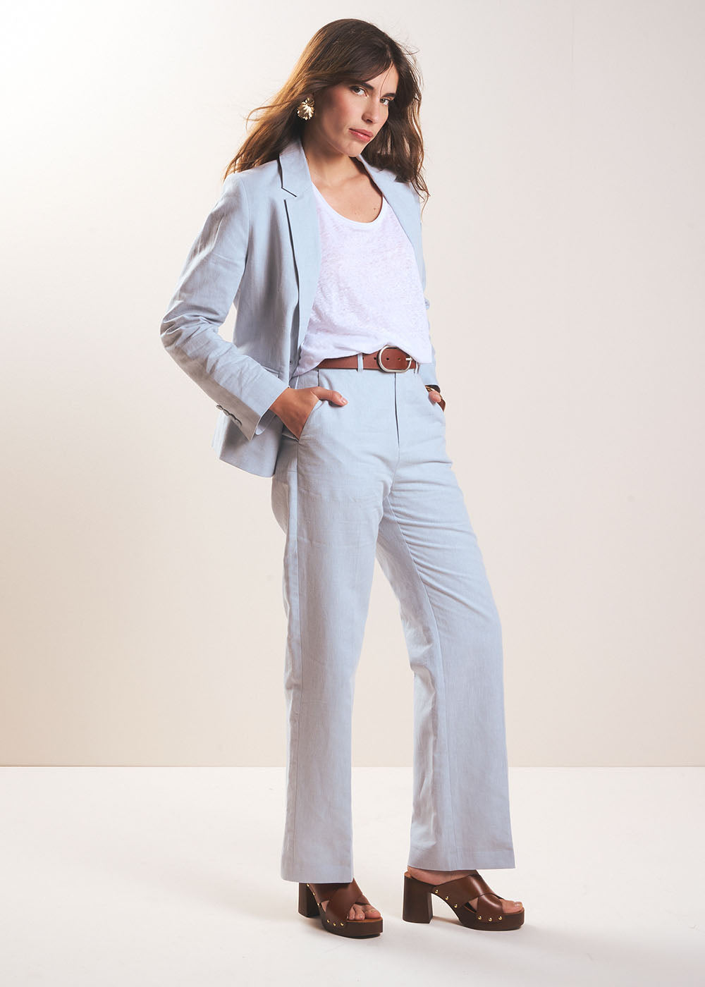 Short tailored jacket in natural fibres - Sud Express - 6 - Sud Express