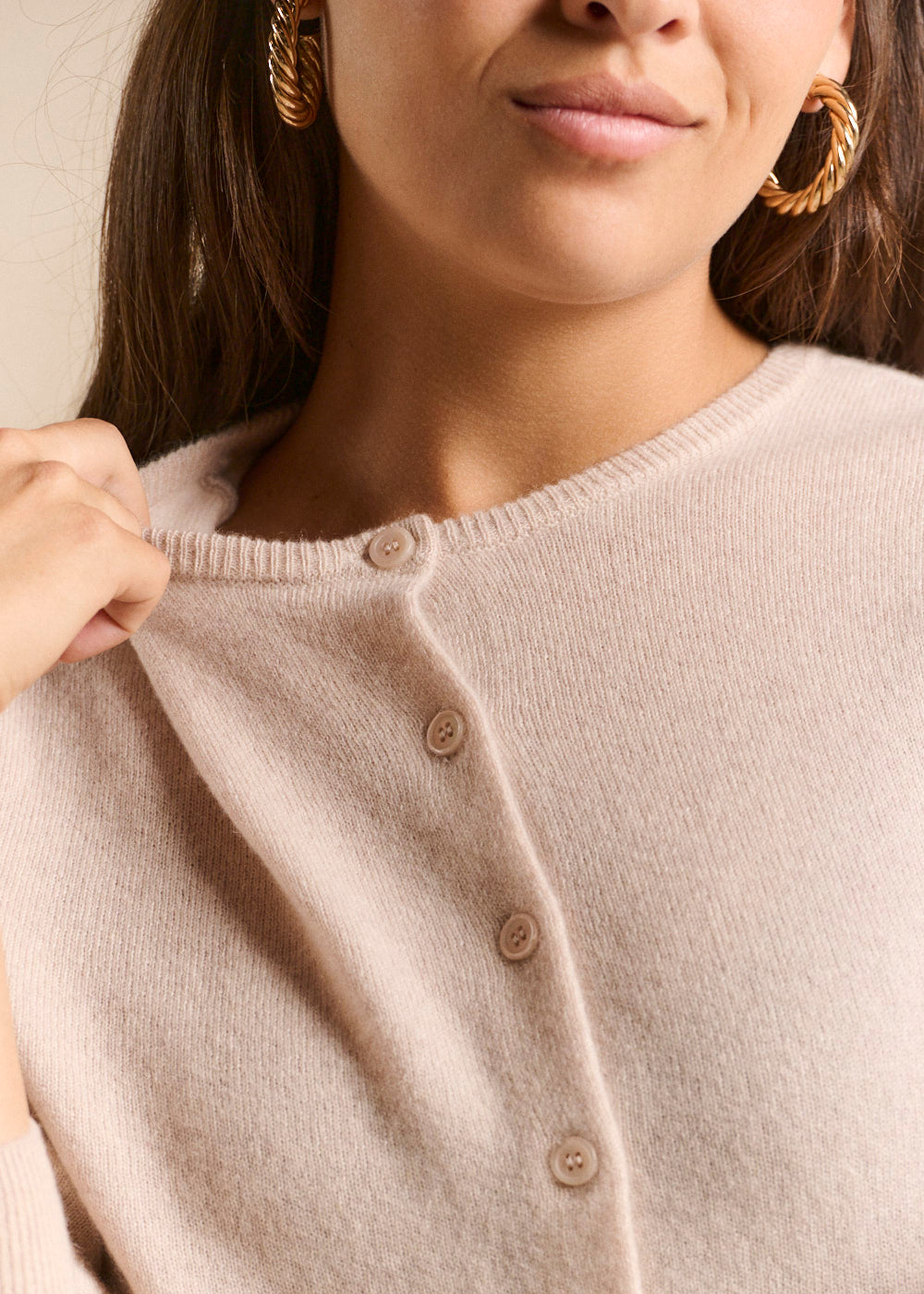 Buttoned cashmere cardigan, straight cut - Sud Express - 2 - Sud Express