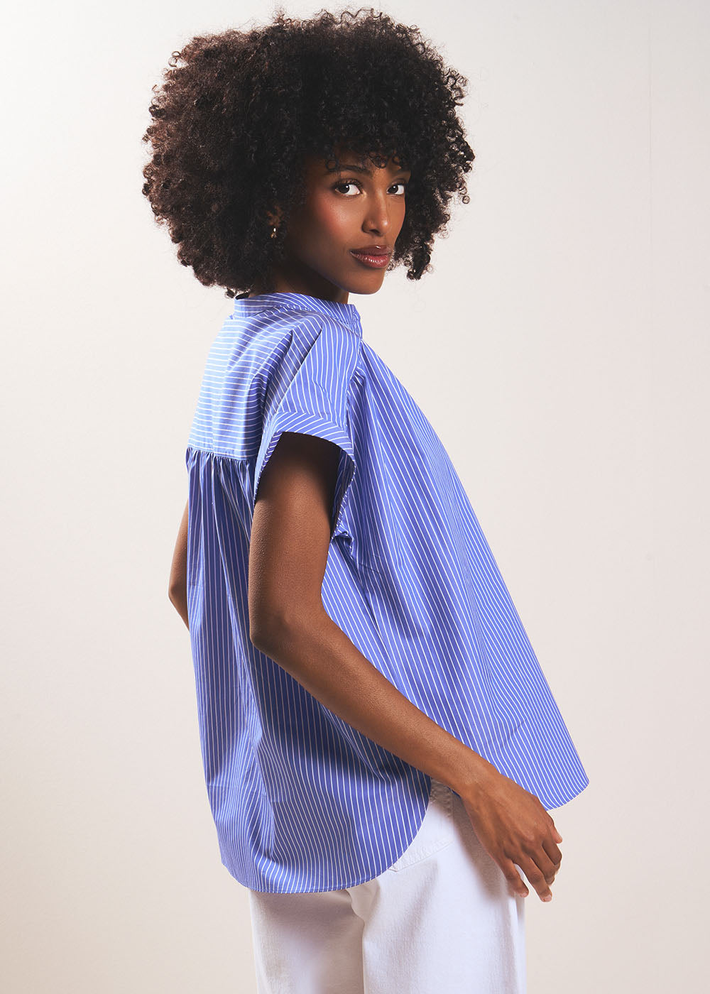 Short-sleeved striped shirt with mandarin collar - Sud Express - 6 - Sud Express