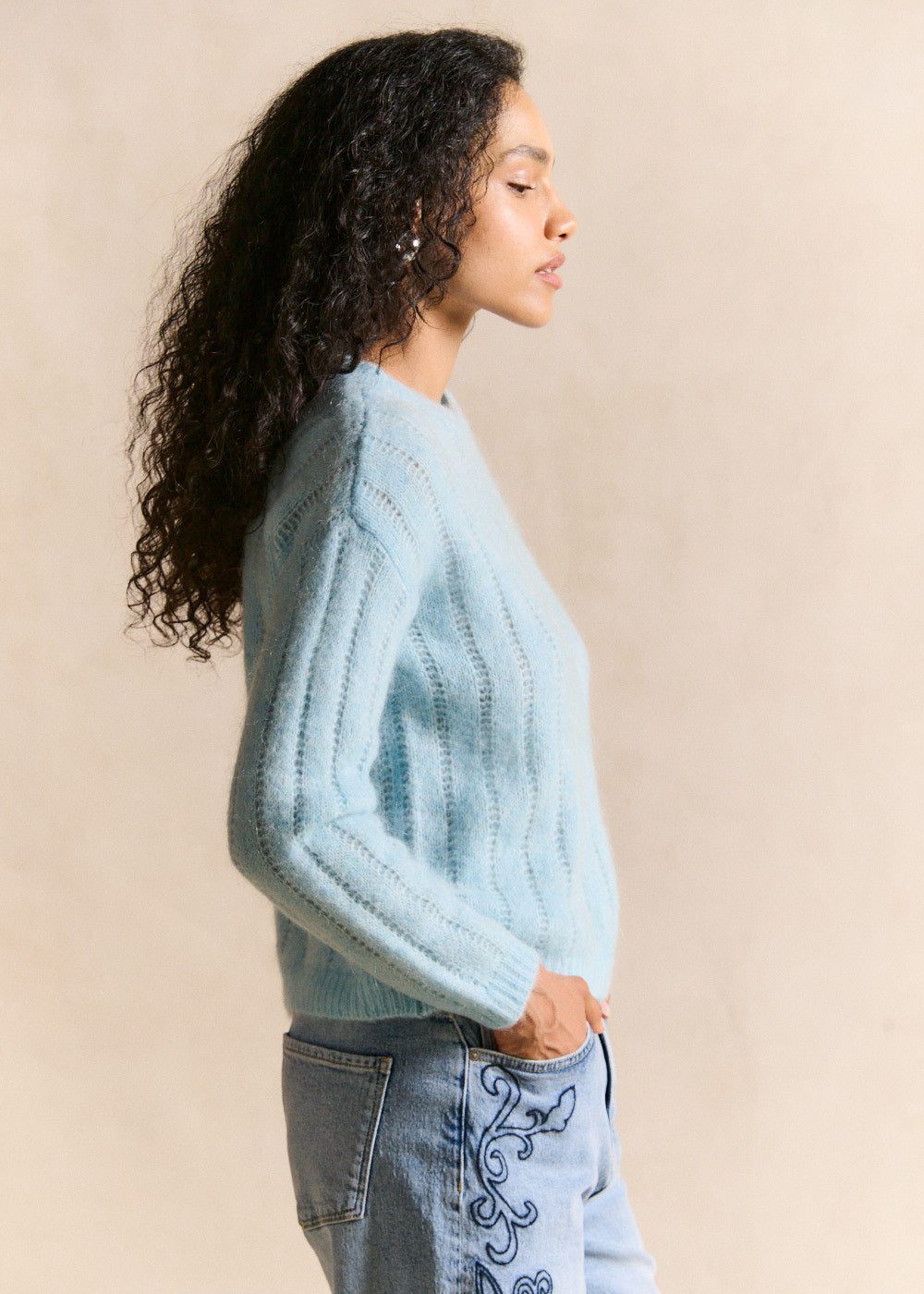 Openwork-knit round-neck jumper - Sud Express - 5 - Sud Express