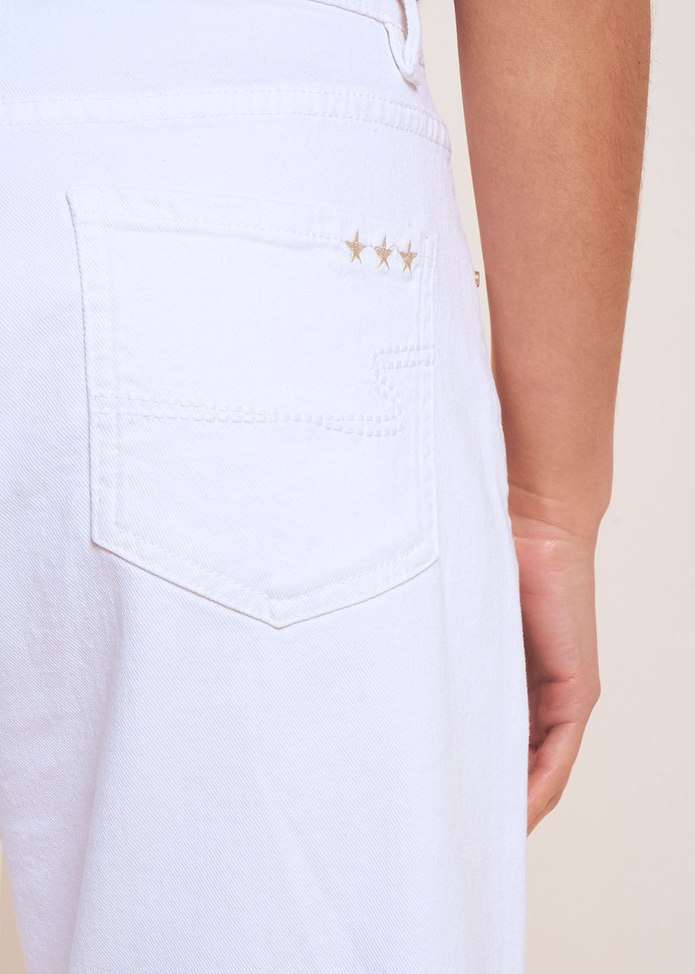 Straight-leg boyfriend jeans - Sud Express - 5 - Sud Express
