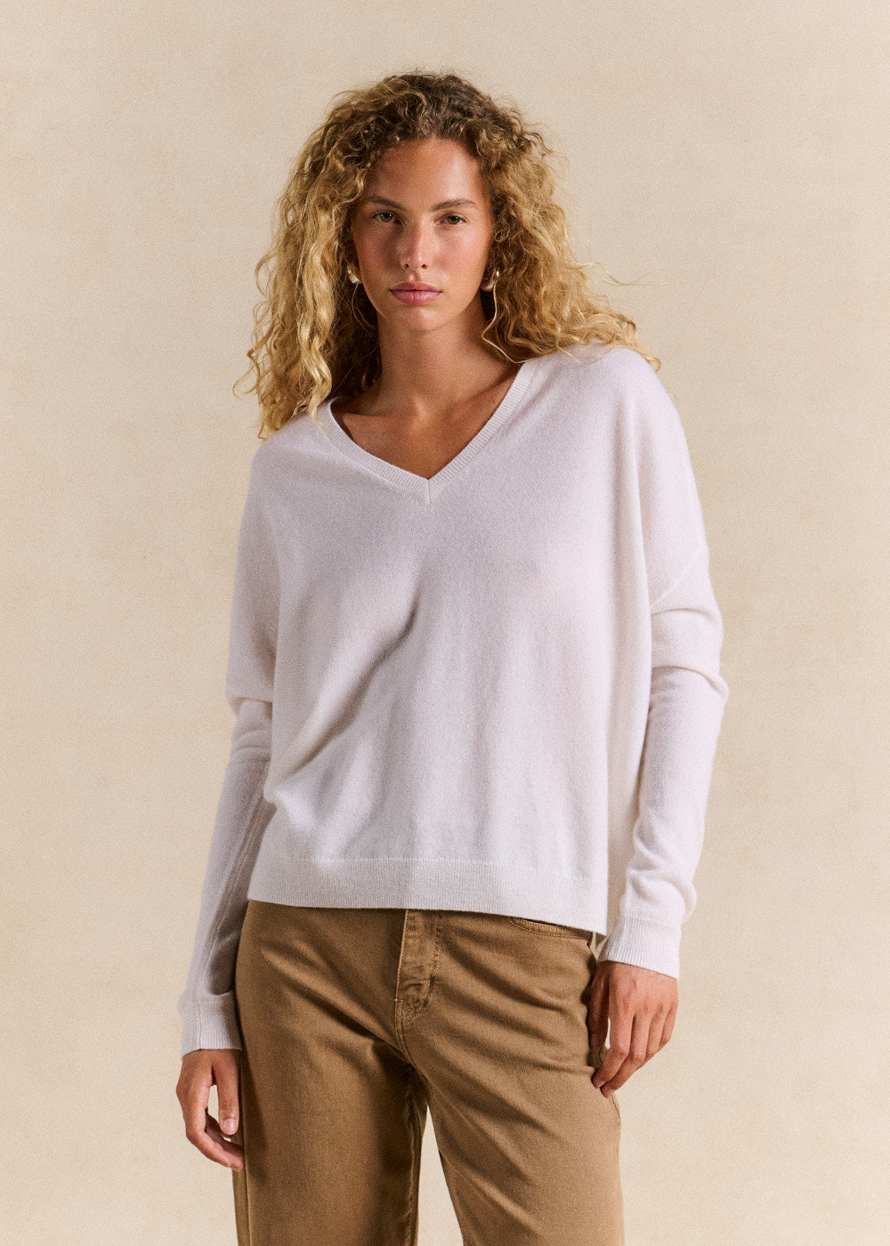Cashmere V-neck sweater flared fit - Sud Express - 1 - Sud Express