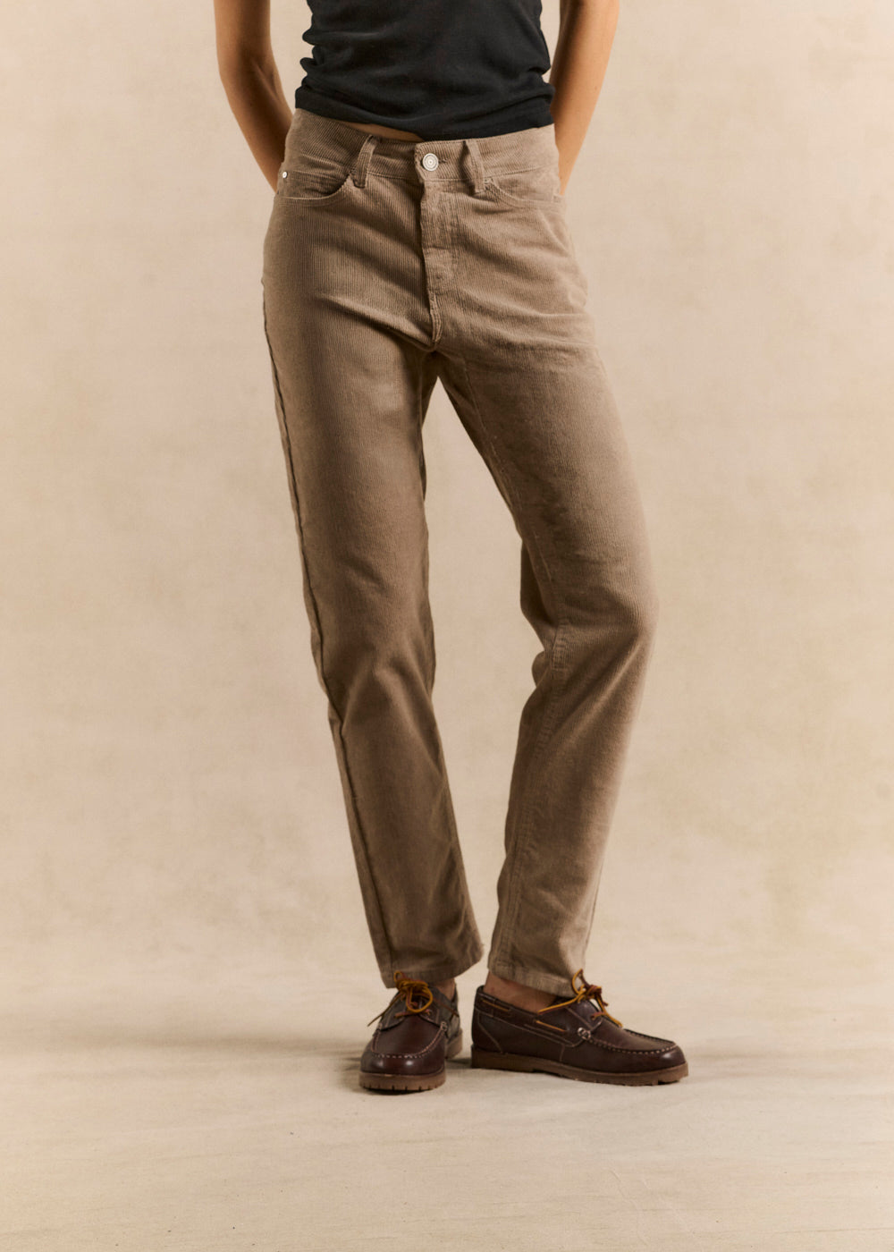 PAVLINI Slim-fit corduroy pants - 2 - Sud Express - Sud Express