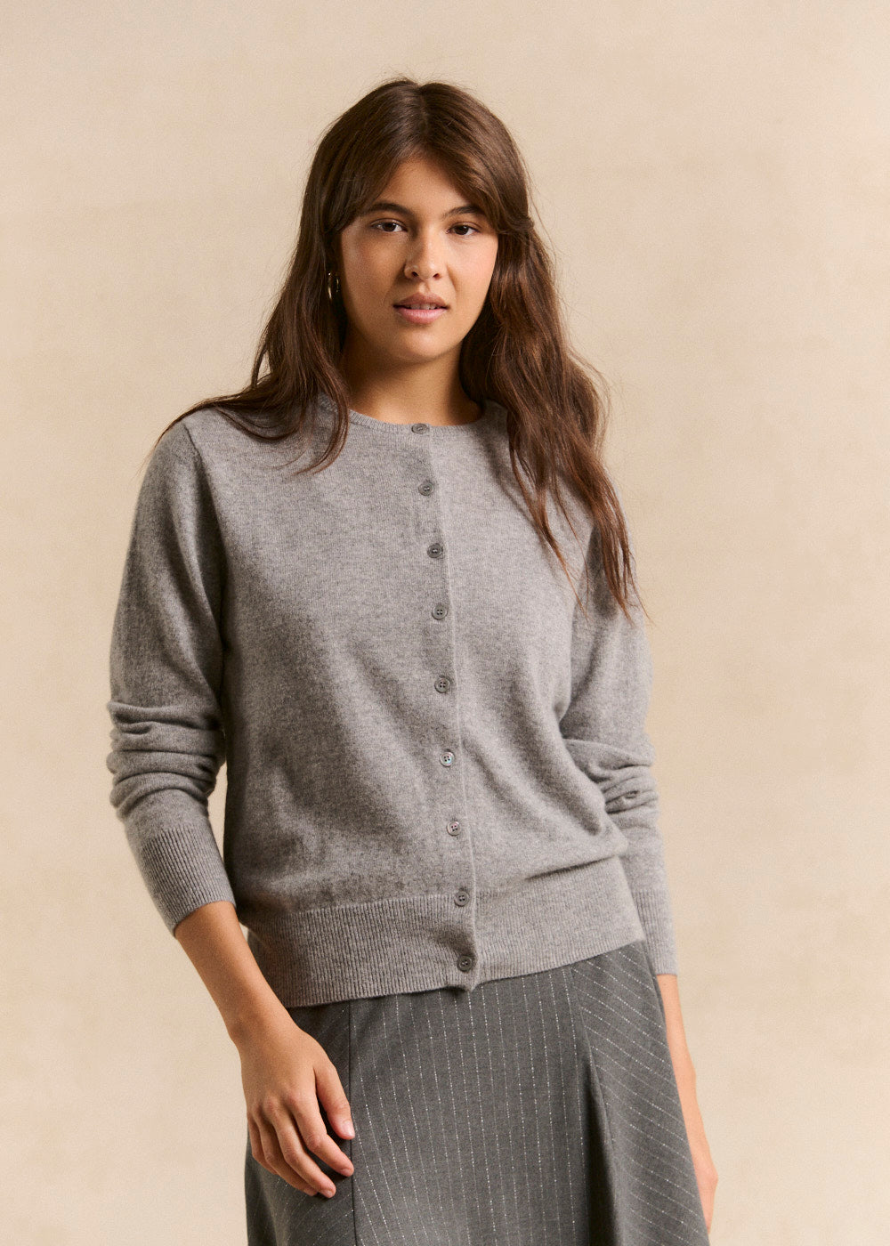 Buttoned cashmere cardigan, straight cut - Sud Express - 1 - Sud Express