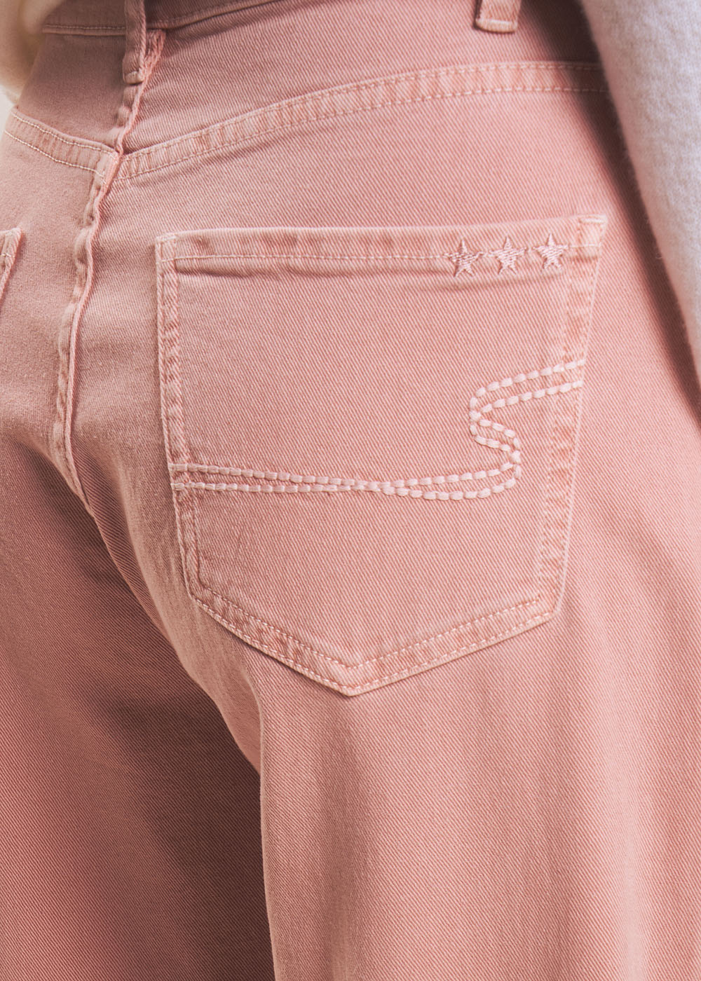 Straight-leg boyfriend jeans - Sud Express - 4 - Sud Express