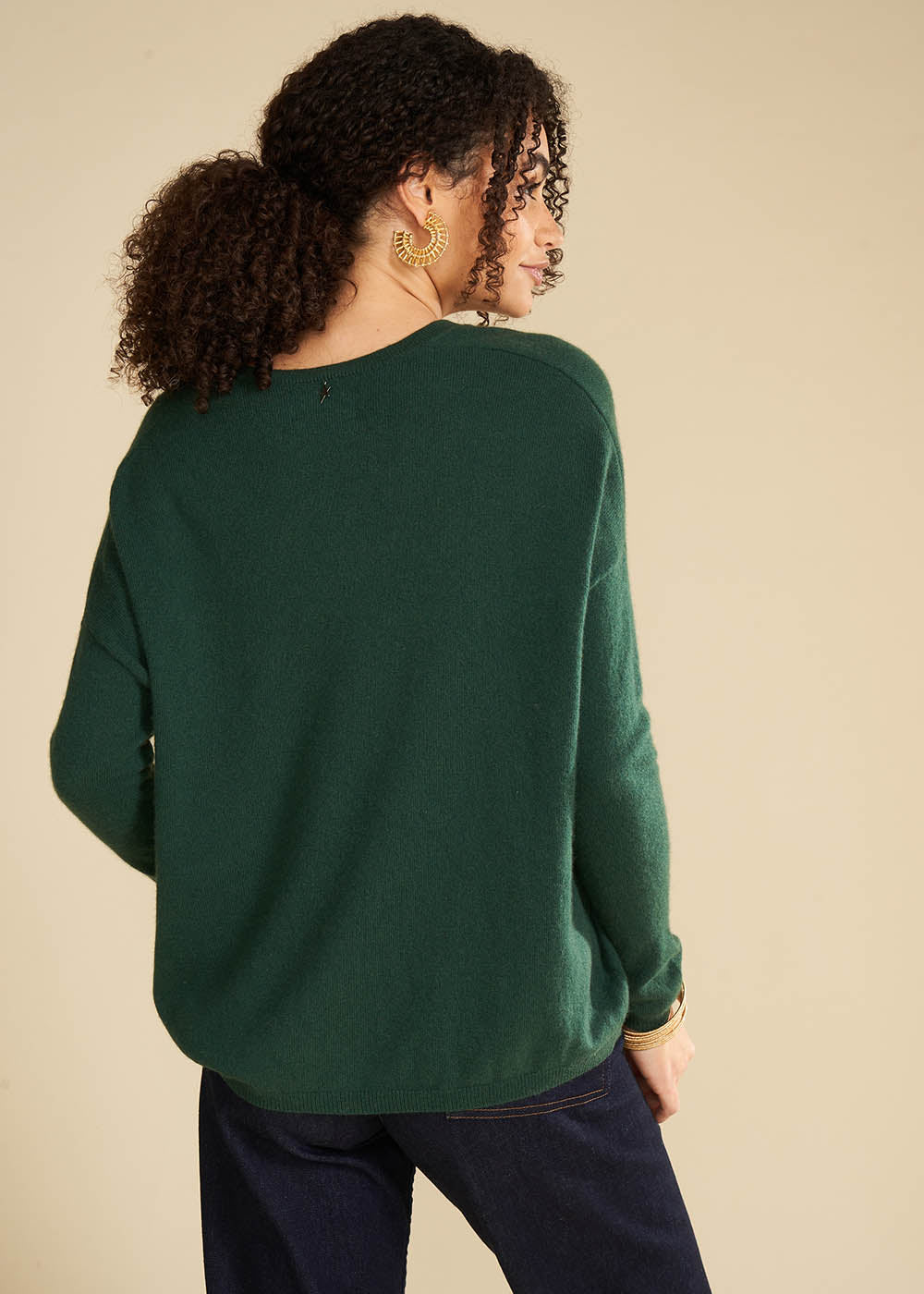 Cashmere V-neck sweater with long sleeves - Sud Express - 3 - Sud Express