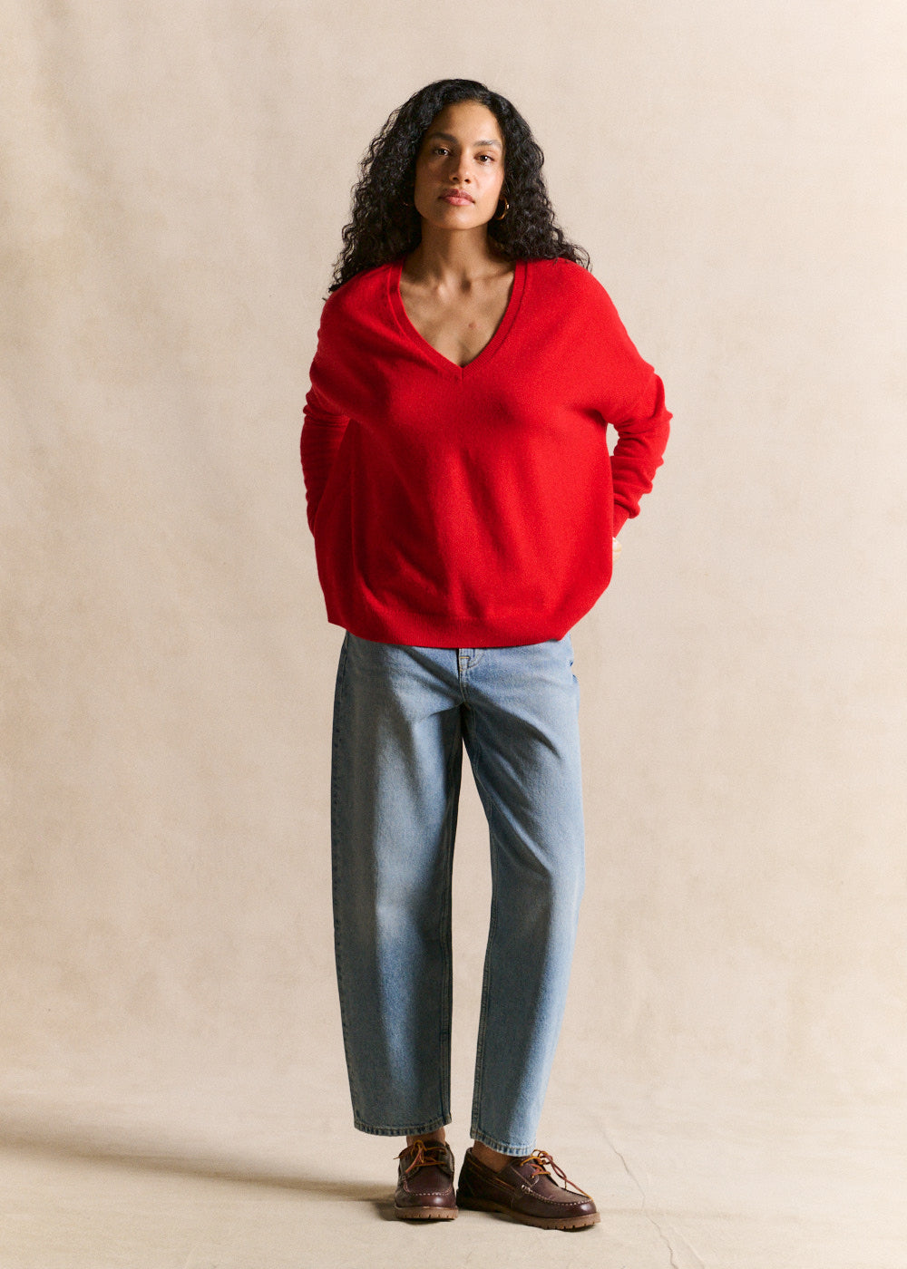 Cashmere V-neck sweater flared fit - Sud Express - 4 - Sud Express