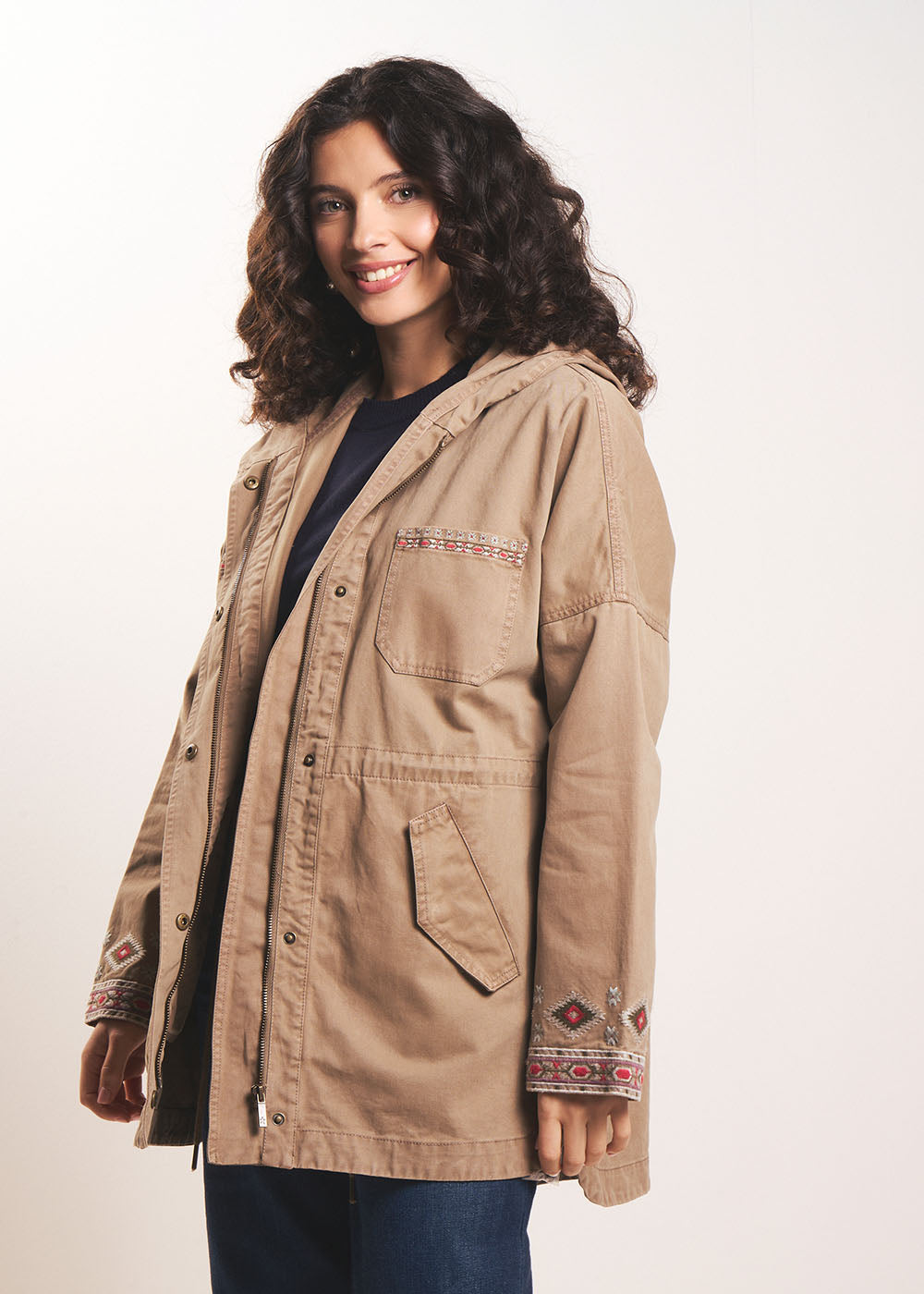 Embroidered cotton parka with hood - Sud Express - 5 - Sud Express